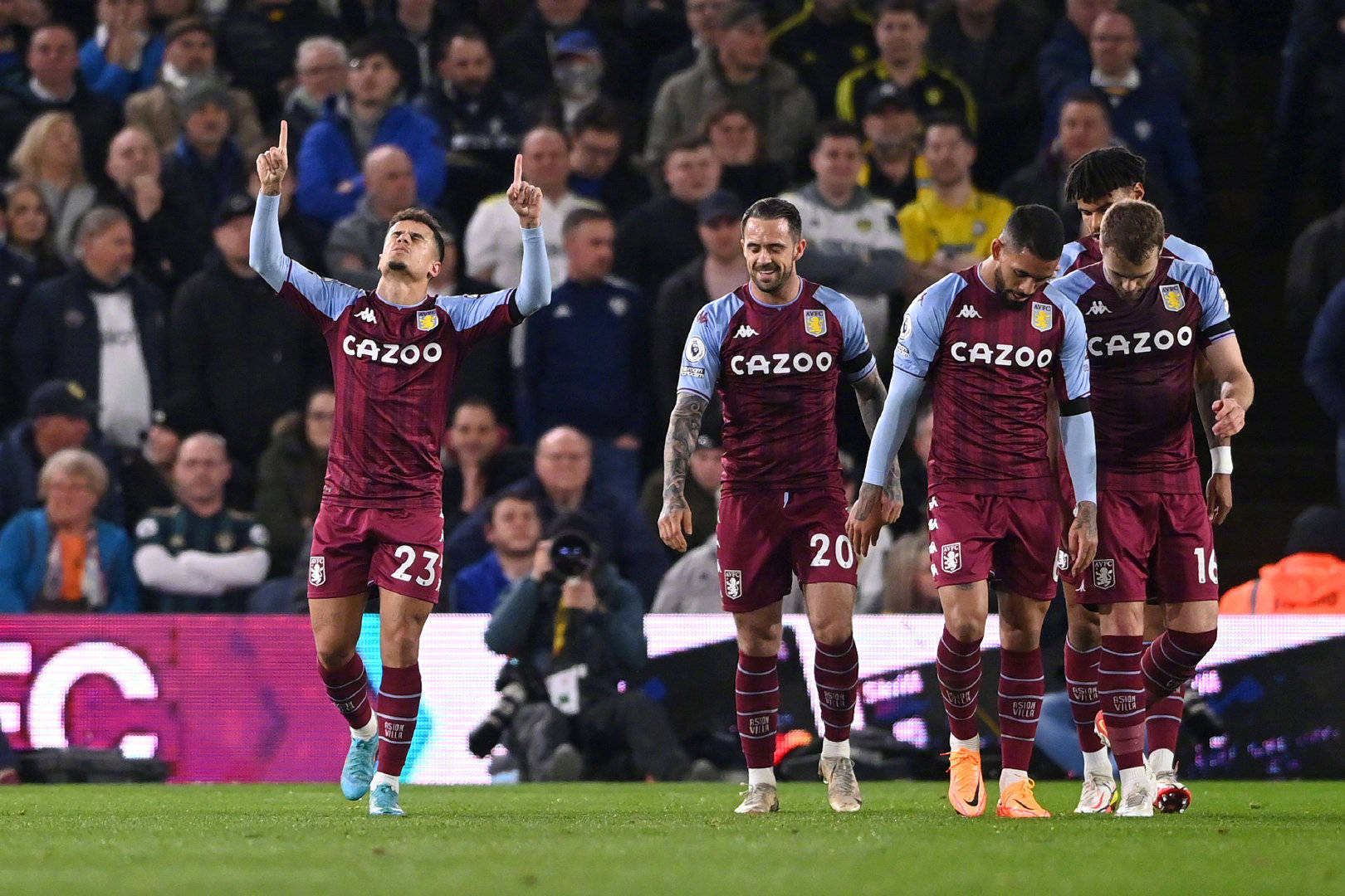 地越过横杆 地越过横杆